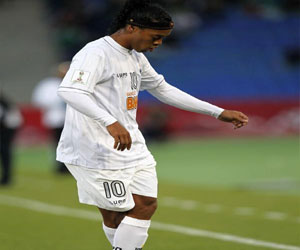   مصر اليوم - رونالدينيو في بشكتاش مقابل 7 مليون يورو