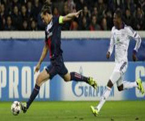   مصر اليوم - ابراهيموفيتش يدعم محاولة جلب ميسي الى باريس