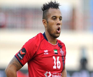   مصر اليوم - السيديهات تجبر الشعب على تسريح محترفيه