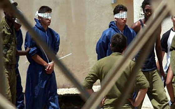   مصر اليوم - صائب عريقات يستعرض أهم الإنجازات الفلسطينيَّة في العام 2013