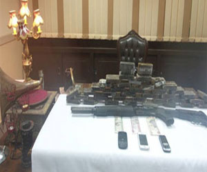 مصر اليوم - حبس شقيقين 4أيام لضبطهما بجوال بانجو بالإسماعيلية