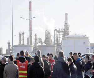   مصر اليوم - الإتحاد الأوروبي يرفع قيود التنقل عن العمال البلغار والرومانيين