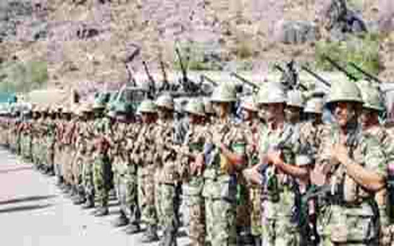   مصر اليوم - الحراك الجنوبي اليمني يفرض حصارًا على لواء ونزوح مئات الشماليين