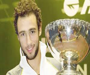   مصر اليوم - ماثيو يزيح عاشور عن صدارة لاعبي الإسكواش في العالم