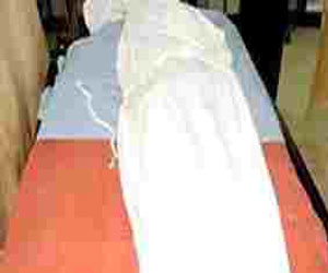   مصر اليوم - العثور على جثتي سائح سويسريّ وزوجته في البحر الأحمر