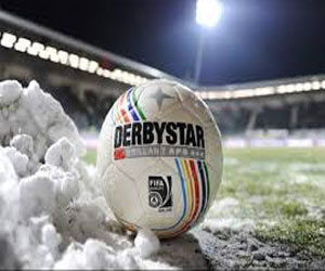   مصر اليوم - العواصف تؤدى لالغاء وتأجيل العديد من المباريات في إنجلترا