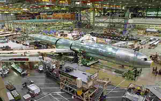   مصر اليوم - فاضل يعتبر أن صناعة الطيران هي من أسرع الصناعات تطوراً