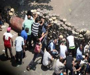   مصر اليوم - الجيش والشرطة في بني سويف ينجحان في فض مسيرات لأنصار الإخوان