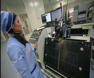   مصر اليوم - آتيك الإماراتية تستثمر 10 مليارات دولار في مصنع رقائق إلكترونية