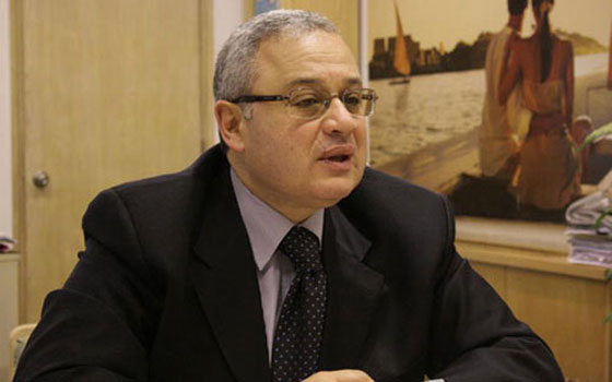   مصر اليوم - زعزوع يؤكِّد ضرورة زيادة خطوط الطيران من مختلف الدول لدعم السياحة