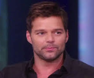   مصر اليوم - الممثل الأميركي ريكي مارتن ينفصل عن حبيبه