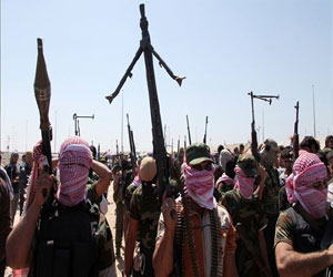 مصر اليوم - اشتباكات عنيفة بين الأجهزة الأمنية ومسلحين في الأنبار