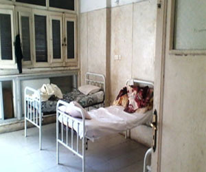   مصر اليوم - مستشفى إسنا المركزي في الأقصر يستقبل أطباء من أحمد ماهر التعليمي