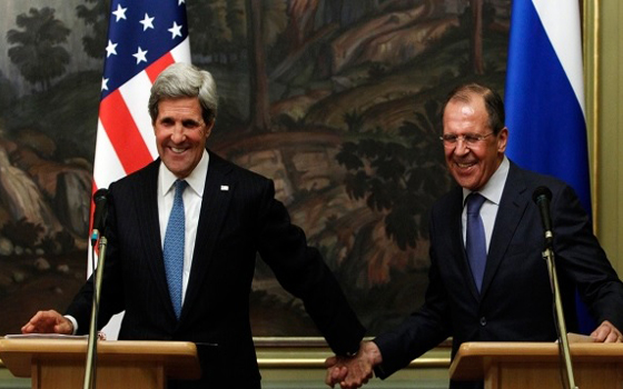   مصر اليوم - كيري و لافروف يلتقيان في باريس لبحث مسألة مشاركة ايران في جنيف2