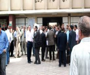   مصر اليوم - العثور على عبوة ناسفة بجوار مبني هيئة قضايا الدولة في العريش