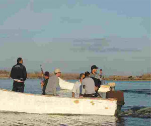   مصر اليوم - حملة أمنية على بحيرة المنزلة في بورسعيد