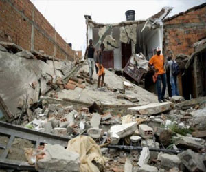 مصر اليوم - مقتل شخص بإنهيار مبنى في المكسيك