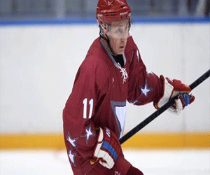   مصر اليوم - بوتين ولوكاشينكو يفوزان في مباراة هوكي في مدينة سوتشي