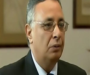 مصر اليوم - المصريين الأحرار في سوهاج يلتقي المحافظ لمناقشة الاستعدادات للاستفتاء