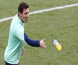 مصر اليوم - تاتا يُشيد بحماس ميسي عقب عودته من الإصابة