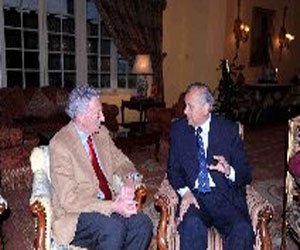   مصر اليوم - محافظ الأقصر يستقبل وفدًا فرنسيًا من رجال الأعمال