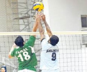   مصر اليوم - العربي يتغلب على الشباب ويتصدر بطولة الاتحاد الكويتي للطائرة