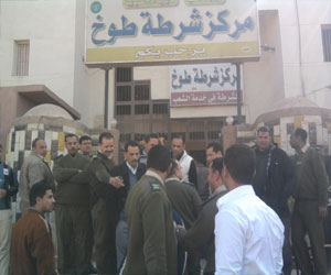 مصر اليوم - أمن القليوبيَّة يحبط محاولة هروب جماعيّ من مركز شرطة طوخ