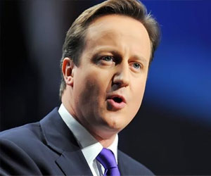   مصر اليوم - تكريم حلاق كاميرون بوسام الإمبراطورية البريطانية