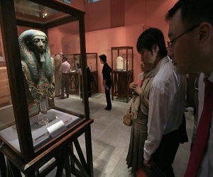   مصر اليوم - بعثة أميركية تكشف عن مقبرة فرعونية 13 قبل 3800 عام