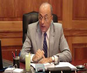   مصر اليوم - سيف اليزل يؤكِّد أن السيسي لم يُغلق الباب أمام ترشُّحه للرئاسة