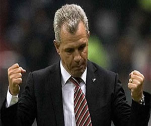   مصر اليوم - اسبانيول يدافع عن أجيري بعد إهانته لأحد الحكام