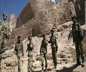   مصر اليوم - مقتل ضابط وجندي في عدن جنوب اليمن