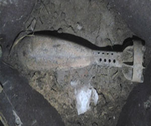 مصر اليوم - مواطن يعثر على دانة مدفع بمنزله في الإسماعيلية