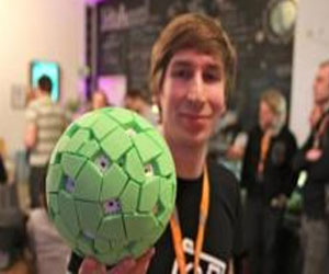   مصر اليوم - كاميرا كروية تمكنك من التقاط 36 صورة دفعة واحدة