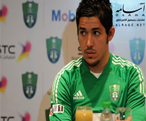   مصر اليوم - الرباط الصليبي يحرم أهلي جدة من محسن العيسي