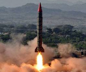   مصر اليوم - الهند تجري تجربة إطلاق صاروخ محلي بقدرات نووية