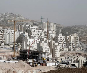   مصر اليوم - ابو ردينة يدين قرار إسرائيل بناء 272 وحدة استيطانية جديدة