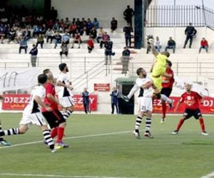 مصر اليوم - تحديد قيمة جوائز المنافسة كاس الجزائر ب50 مليون دينار جزائري