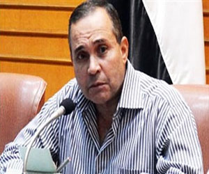   مصر اليوم - محافظ الإسماعيليَّة يزور الكنائس لتهنئة الأقباط بعيد الميلاد المجيد