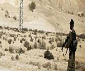   مصر اليوم - ضبّطُ فلسطينييّن حاولا التسلُل إلى مصر من غزّة