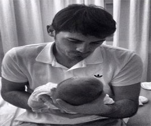   مصر اليوم - كاسياس يشكر وسائل الإعلام على اهتمامها بولادة ابنه