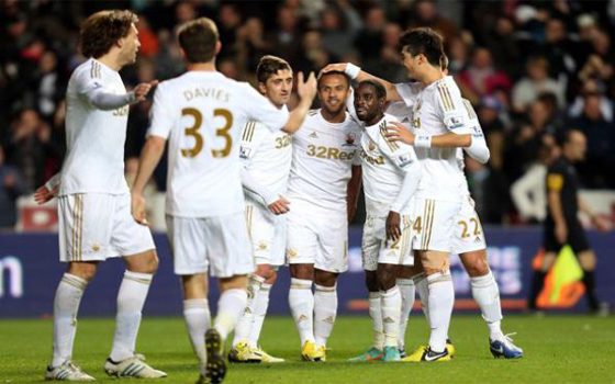   مصر اليوم - سوانزي سيتي الإنكليزي يراقب محمد ناجي جدو لاعب الهال