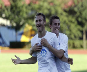   مصر اليوم - مدرب كارديف يضم إيكريم من هيرنفين الهولندي