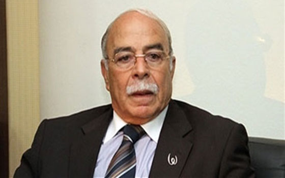   مصر اليوم - جلسة بين درويش والنجار رئيس وكالة الأهرام لحل أزمة خطاب الضمان