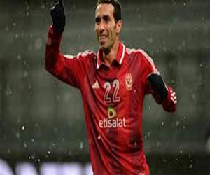   مصر اليوم - أبوتريكة يرفض الرد علي إتصالات وائل جمعة