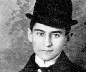   مصر اليوم - السفارة التشيكية في القاهرة تطبع كتب من أعمال لفرانز كافكا