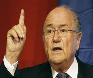   مصر اليوم - صفقة بين الفيفا وأديداس قد تحرم رونالدو من جائزة الكرة الذهبية