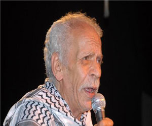   مصر اليوم - احتفاليَّة لتأبين الفاجوميِّ في بيت الشعر العربيِّ