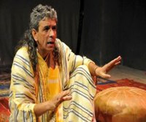   مصر اليوم - الراوي ماحي صديق في مهرجان المسرح العربي