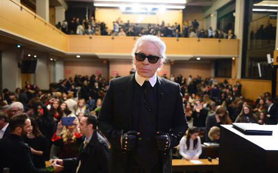   مصر اليوم - لاغيرفلد يُعيد تصميم جناحين في فندق كريون الباريسيّ